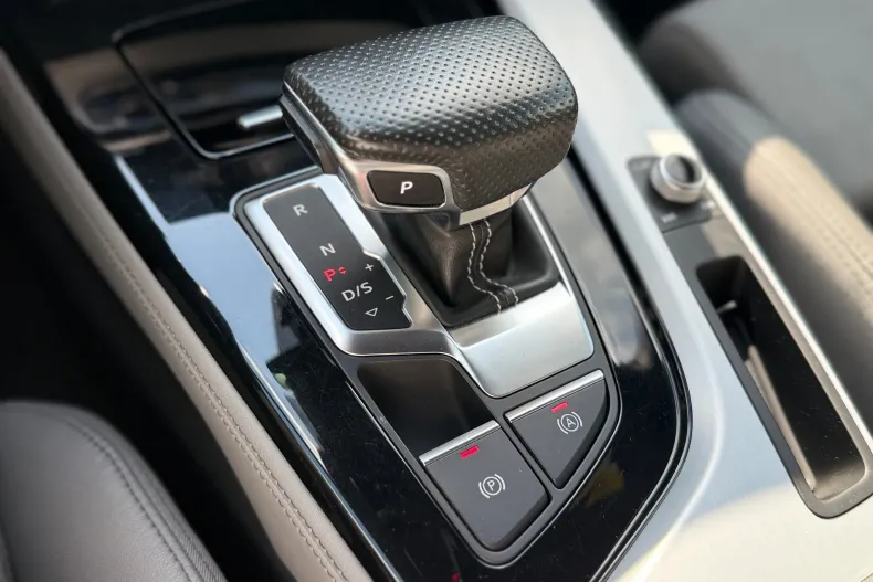 Audi A5 din 2023 cu 121.053 km - oferta AUD244351 - foto 7