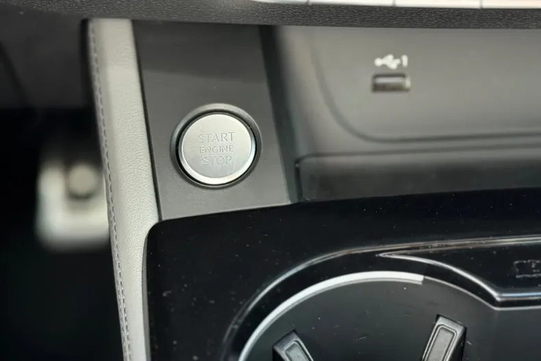 Audi A5 din 2023 cu 121.053 km - oferta AUD244351 - foto 8