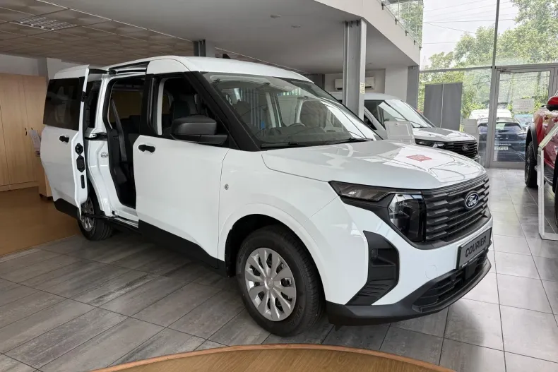 Ford Tourneo Courier din 2026 cu 1 km - oferta FOR244359 - foto 1