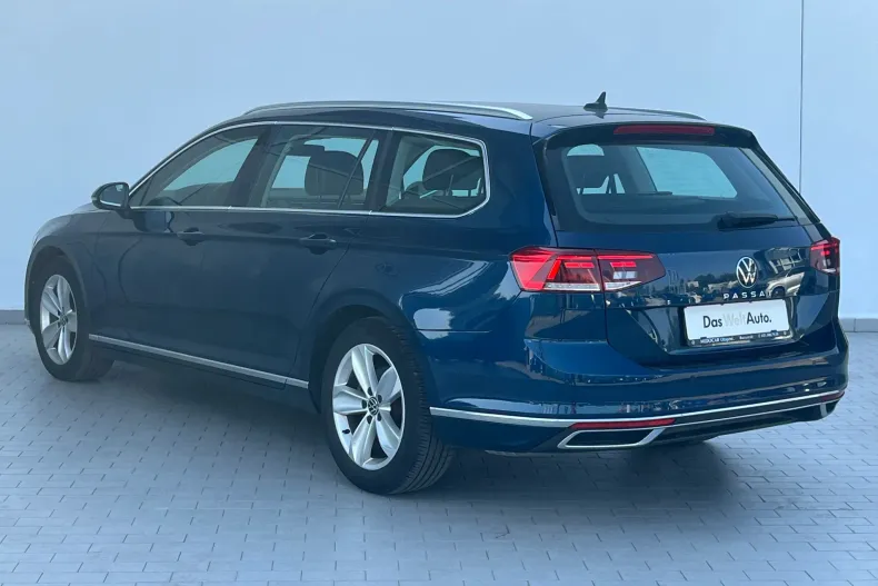 Volkswagen Passat din 2022 cu 62.796 km - oferta VOL244360 - foto 4