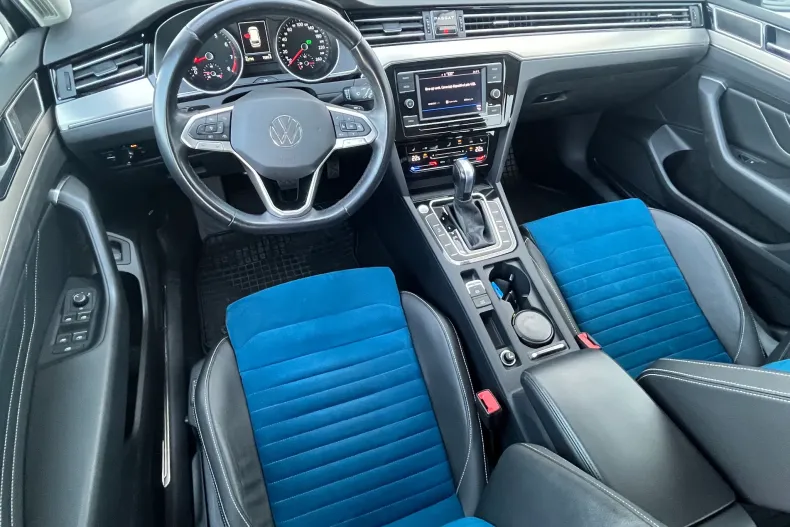 Volkswagen Passat din 2022 cu 62.796 km - oferta VOL244360 - foto 12