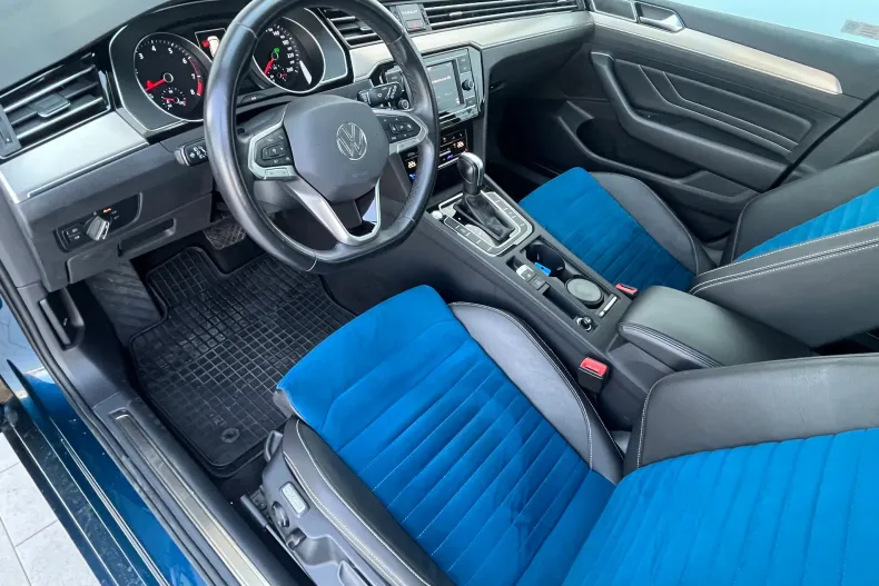 Volkswagen Passat din 2022 cu 62.796 km - oferta VOL244360 - foto 13