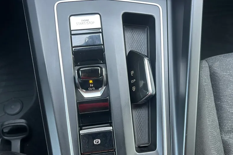 Volkswagen Golf din 2023 cu 148.899 km - oferta VOL244361 - foto 22