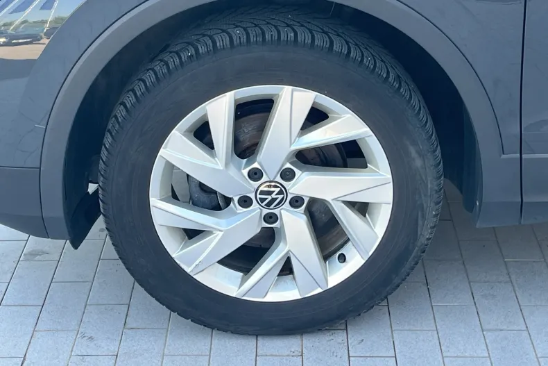 Volkswagen Tiguan din 2022 cu 120.763 km - oferta VOL244362 - foto 3