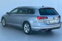 Volkswagen Passat din 2022 cu 63.060 km - oferta VOL244364 - foto 3