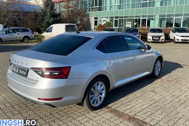 Skoda Superb din 2020 cu 125.900 km - oferta SKO244367 - foto 4