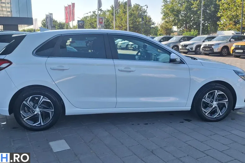 Hyundai i30 din 2022 cu 92.170 km - oferta HYU244375 - foto 7