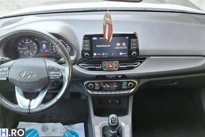 Hyundai i30 din 2022 cu 107.952 km - oferta HYU244376 - foto 9