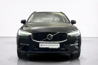 Volvo XC60 din 2022 cu 48.614 km - oferta VOL244384 - foto 8