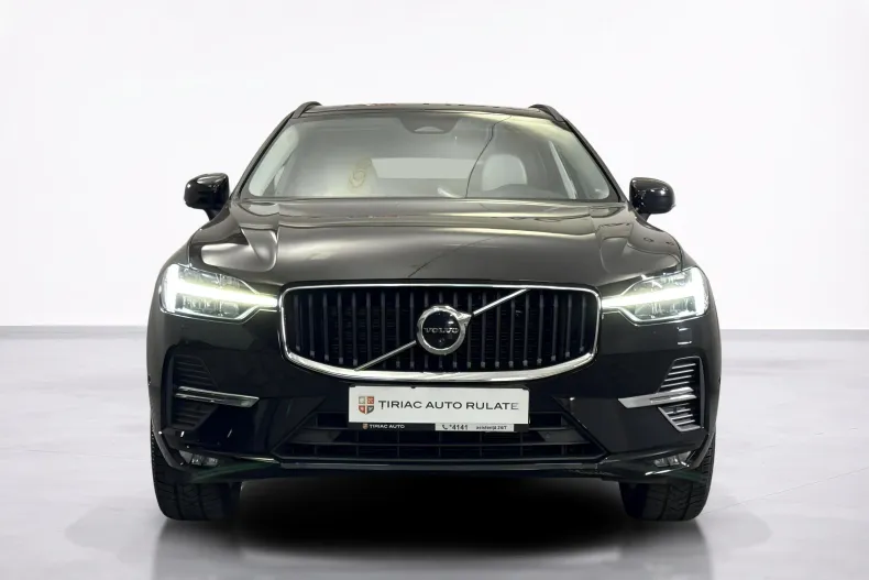Volvo XC60 din 2022 cu 48.614 km - oferta VOL244384 - foto 8