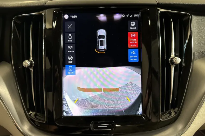 Volvo XC60 din 2022 cu 48.614 km - oferta VOL244384 - foto 21