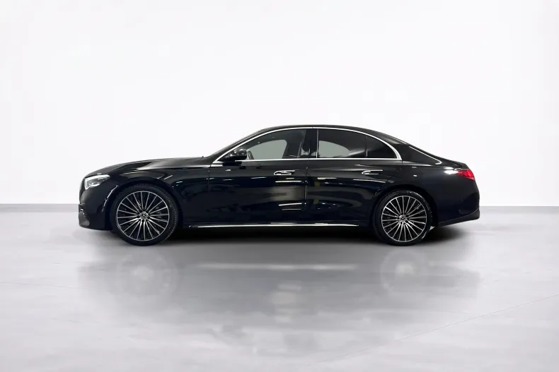 Mercedes-Benz E 220 (Clasa E) din 2025 cu 28.923 km - oferta MER244387 - foto 2