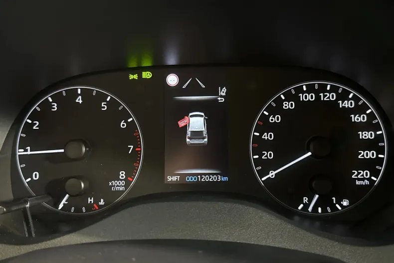 Toyota Yaris din 2022 cu 120.203 km - oferta TOY244393 - foto 10