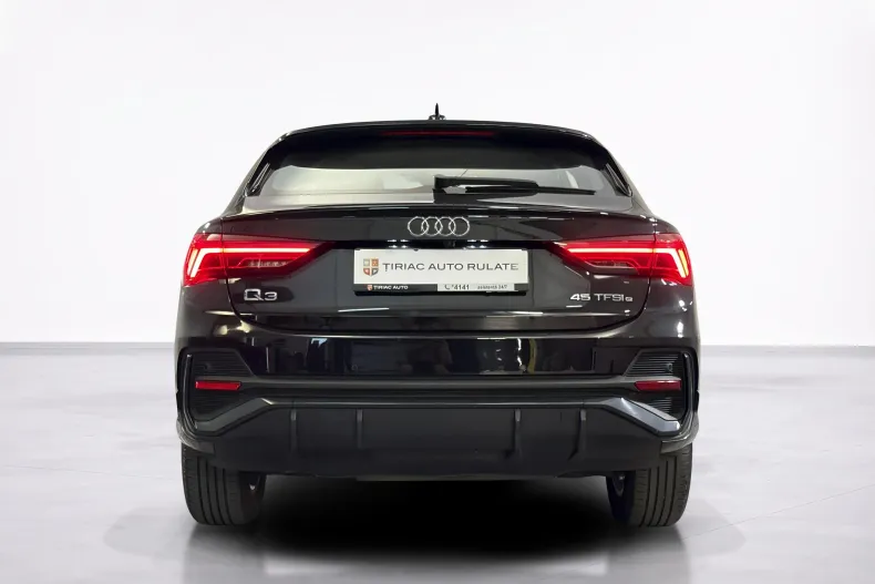 Audi Q3 din 2021 cu 74.042 km - oferta AUD244396 - foto 4