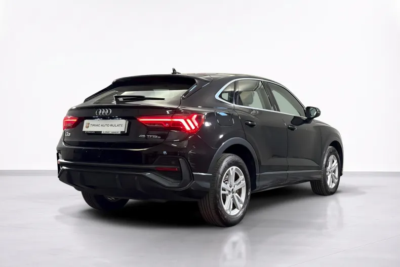 Audi Q3 din 2021 cu 74.042 km - oferta AUD244396 - foto 5