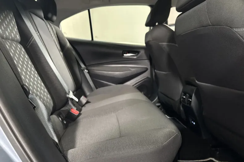 Toyota Corolla din 2025 cu 20.110 km - oferta TOY244397 - foto 12