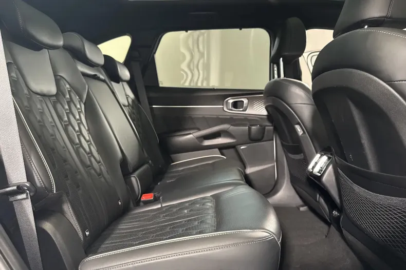 Kia Sorento din 2023 cu 120.608 km - oferta KIA244403 - foto 12