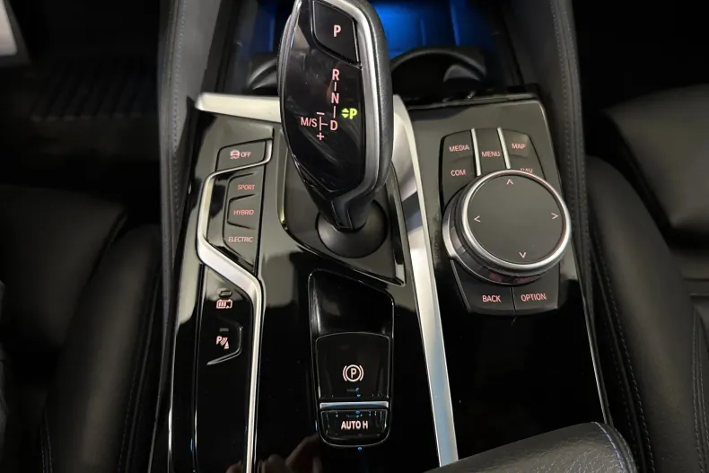 BMW 545 (Seria 5) din 2020 cu 128.308 km - oferta BMW244407 - foto 17