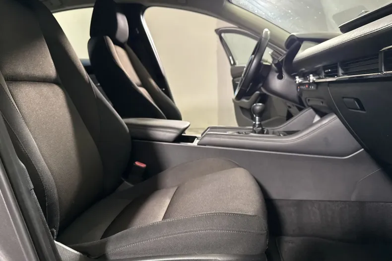 Mazda 3 din 2020 cu 175.101 km - oferta MAZ244409 - foto 11