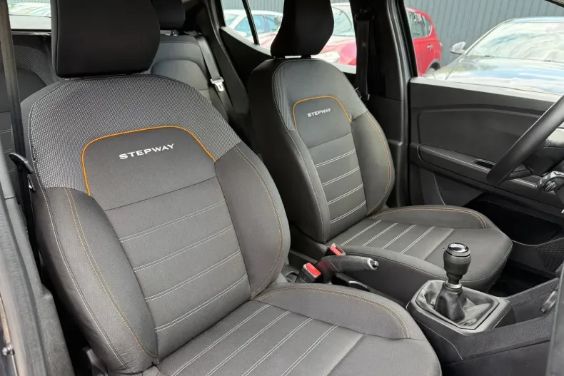 Dacia Sandero Stepway din 2022 cu 106.600 km - oferta DAC244422 - foto 6