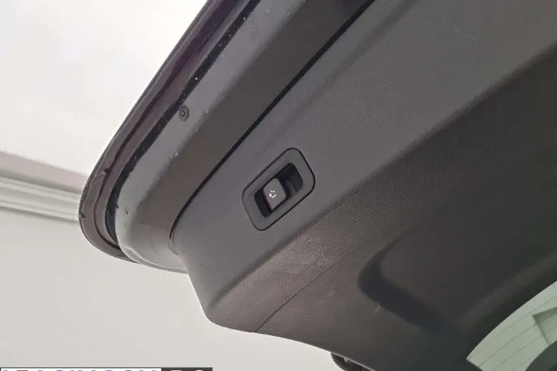 Mercedes-Benz GLE 350 (Clasa GLE) din 2022 cu 158.914 km - oferta MER244423 - foto 13
