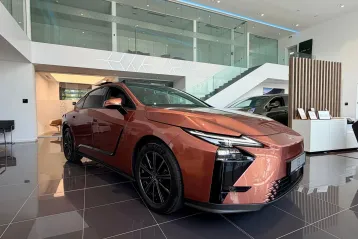 Lexus Seria ES din 2026 - oferta LEX244425