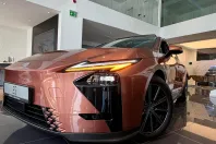 Lexus Seria ES din 2026 cu 2 km - oferta LEX244425 - foto 4