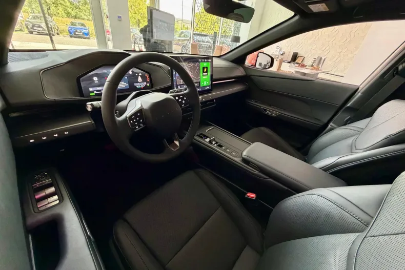 Lexus Seria ES din 2026 cu 2 km - oferta LEX244425 - foto 9