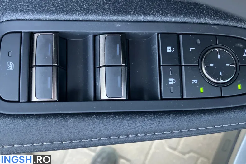 Lexus Seria RX din 2025 cu 5 km - oferta LEX244430 - foto 12