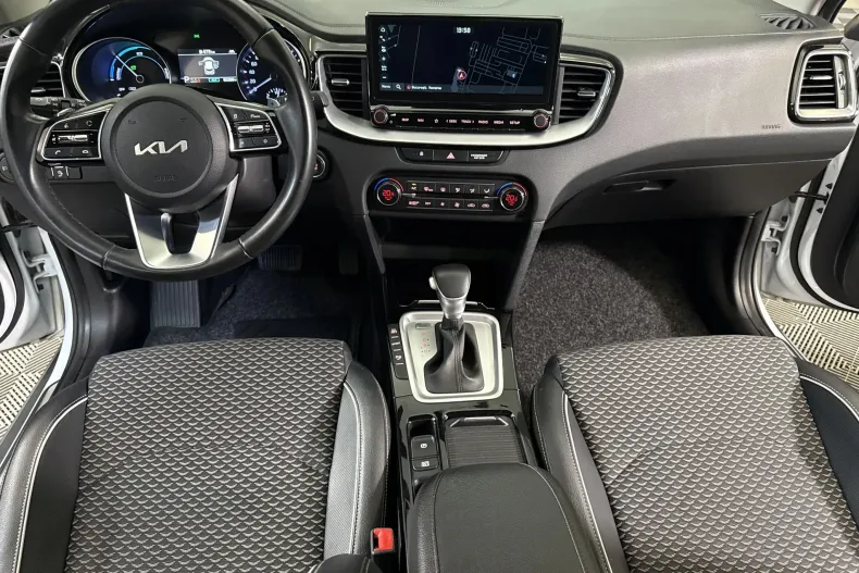 Kia XCeed din 2022 cu 83.386 km - oferta KIA244434 - foto 9