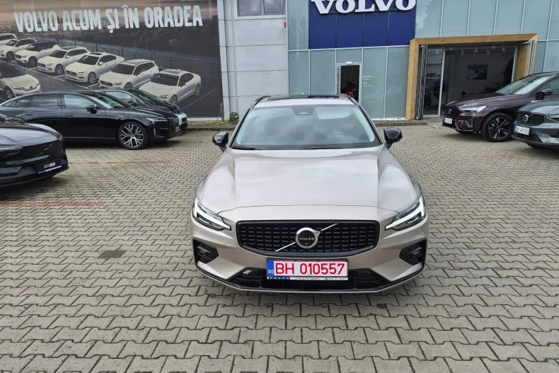 Volvo V60 din 2026 cu 100 km - oferta VOL244441 - foto 3