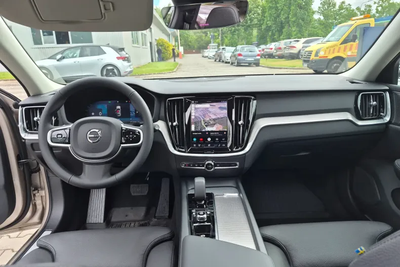 Volvo V60 din 2026 cu 100 km - oferta VOL244441 - foto 21