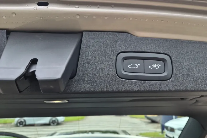 Volvo V60 din 2026 cu 100 km - oferta VOL244441 - foto 33