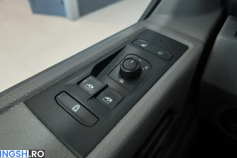 Volkswagen Caravelle din 2022 cu 123.400 km - oferta VOL244447 - foto 21