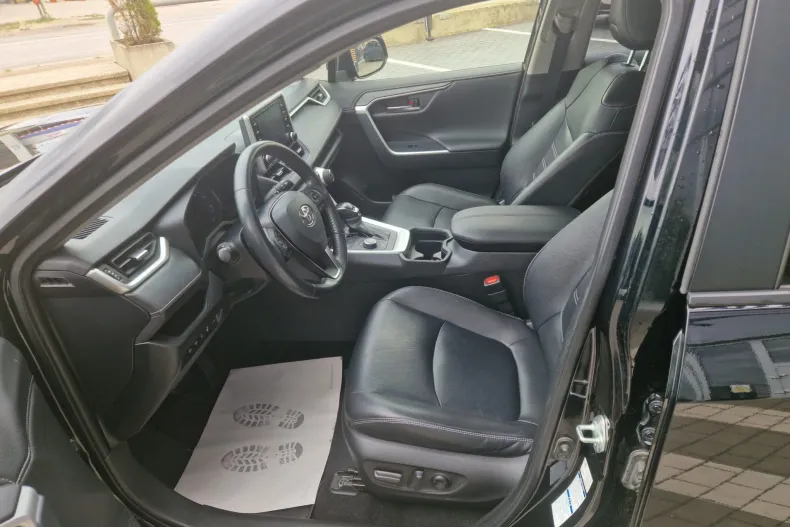 Toyota RAV4 din 2021 cu 173.473 km - oferta TOY244450 - foto 9