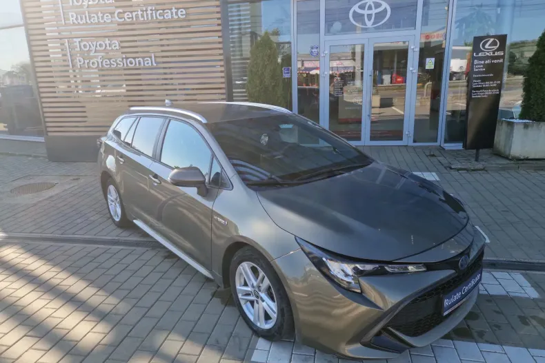 Toyota Corolla din 2021 cu 44.283 km - oferta TOY244451 - foto 1