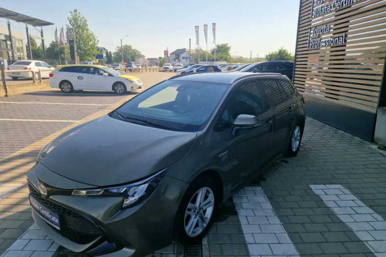 Toyota Corolla din 2021 cu 44.283 km - oferta TOY244451 - foto 3