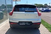 Volvo XC40 din 2025 cu 4.575 km - oferta VOL244452 - foto 7
