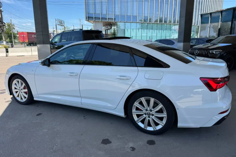Audi A6 din 2020 cu 77.103 km - oferta AUD244453 - foto 13