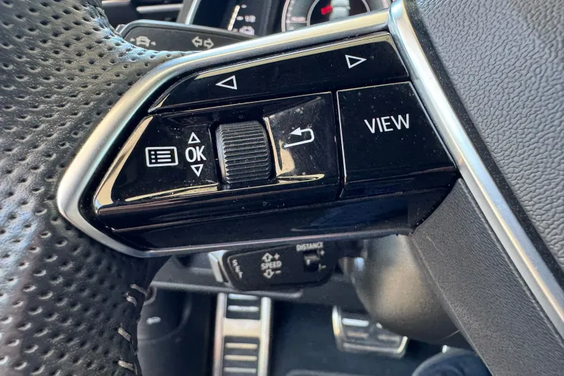 Audi A6 din 2020 cu 77.103 km - oferta AUD244453 - foto 24