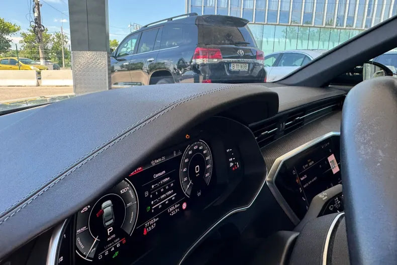 Audi A6 din 2020 cu 77.103 km - oferta AUD244453 - foto 26