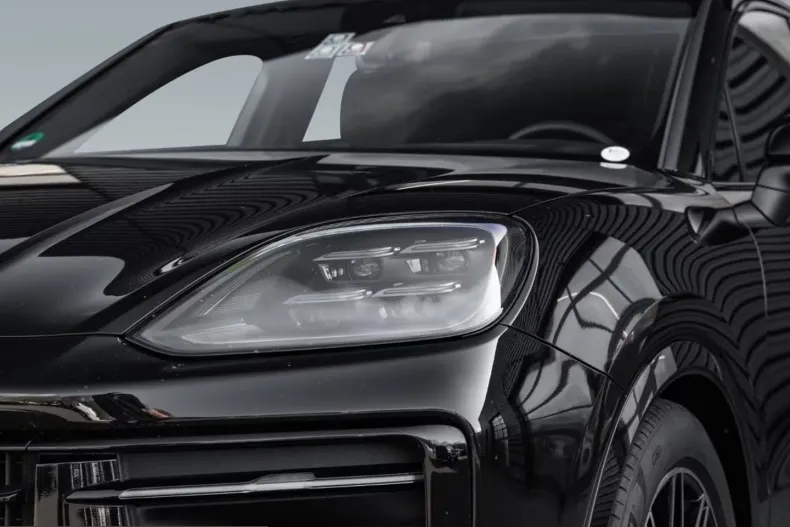 Porsche Cayenne din 2025 cu 13.500 km - oferta POR244454 - foto 9