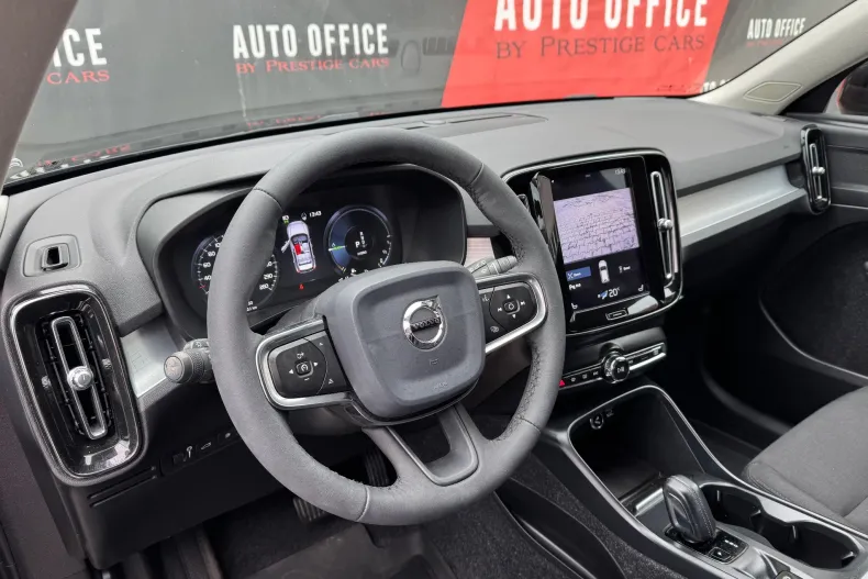 Volvo XC40 din 2020 cu 99.000 km - oferta VOL244456 - foto 11
