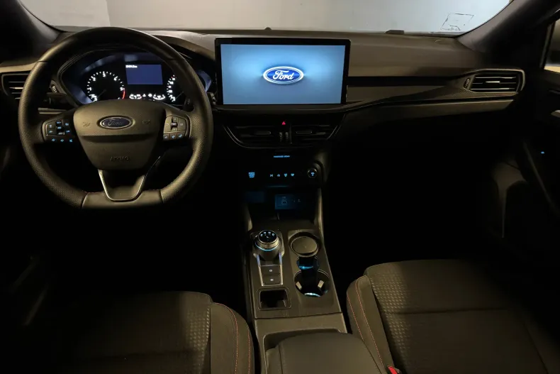Ford Focus din 2025 cu 19.800 km - oferta FOR244460 - foto 16
