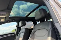 Volkswagen Touareg din 2023 cu 99.800 km - oferta VOL244462 - foto 19