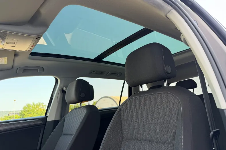 Volkswagen Tiguan din 2022 cu 104.900 km - oferta VOL244463 - foto 26