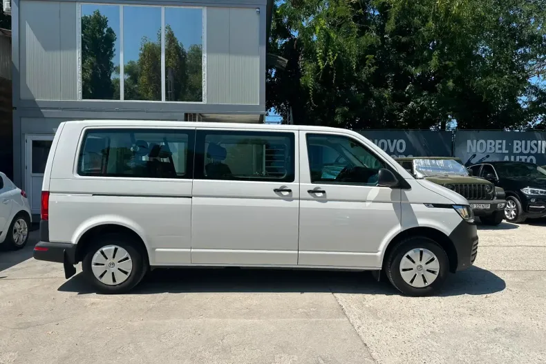 Volkswagen Transporter din 2021 cu 107.744 km - oferta VOL244465 - foto 2