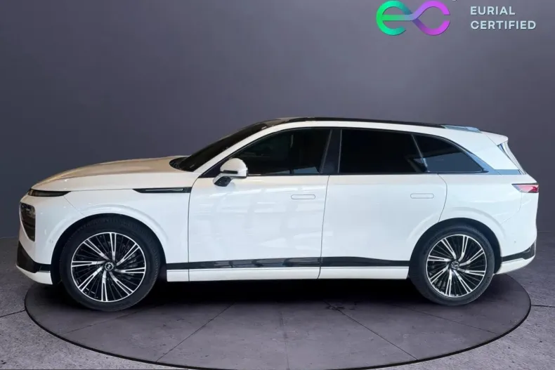 XPENG G9 din 2026 cu 5 km - oferta XPE244477 - foto 2