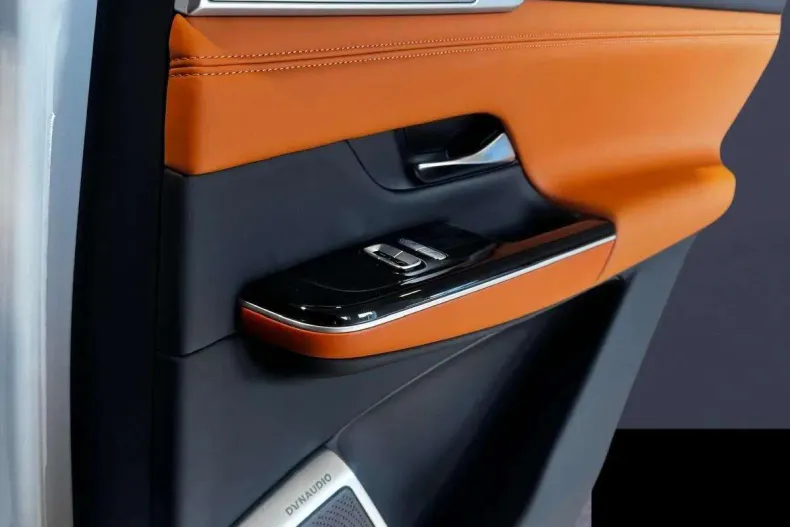 XPENG G9 din 2026 cu 5 km - oferta XPE244477 - foto 12
