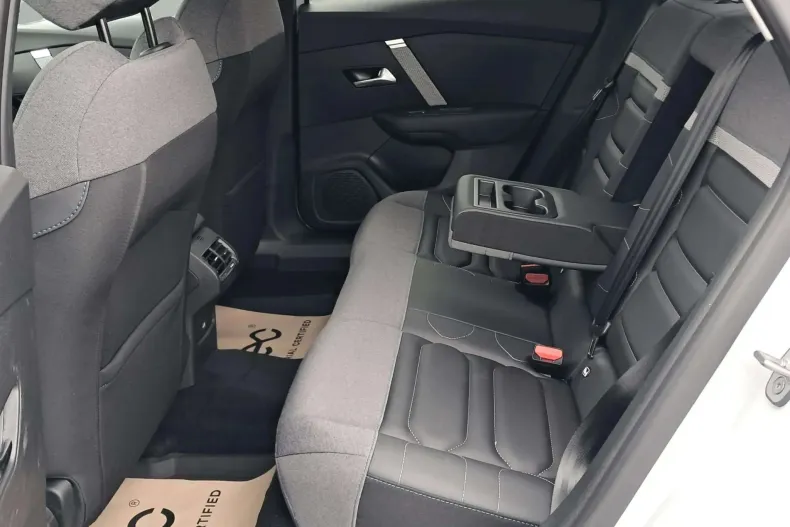 Citroën C4X din 2024 cu 9.139 km - oferta CIT244478 - foto 9